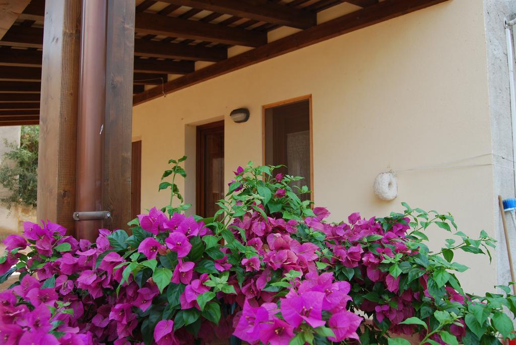 Baglio Montoleone Villa Castelluzzo Ruang foto